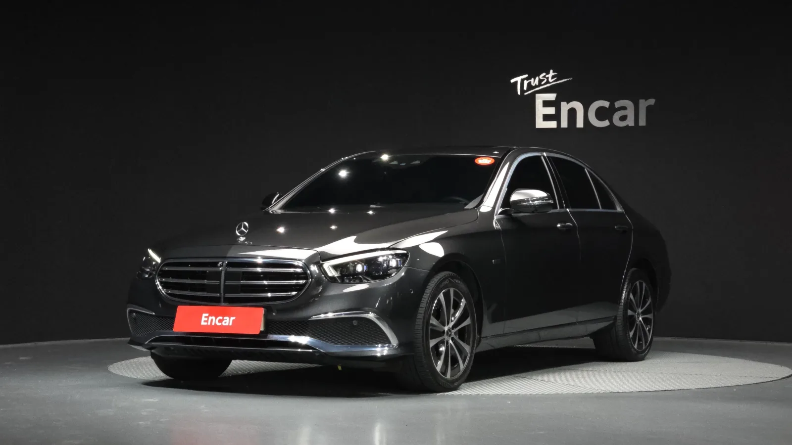 2021 Mercedes-Benz E-Class