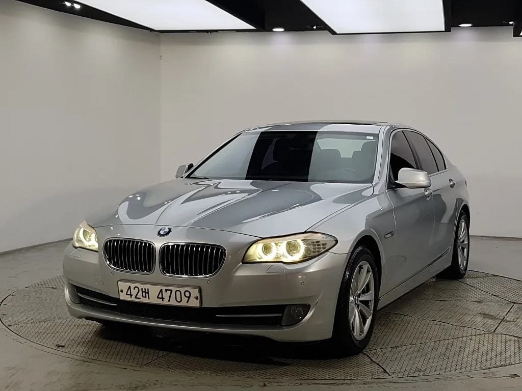2011 BMW 5-Series