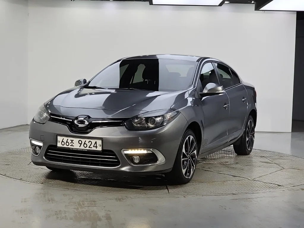2016 Renault Korea SM3