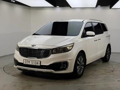 2015 Kia Carnival
