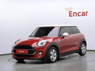 2018 MINI Cooper