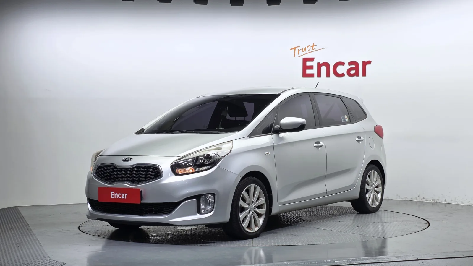 2015 Kia Carens
