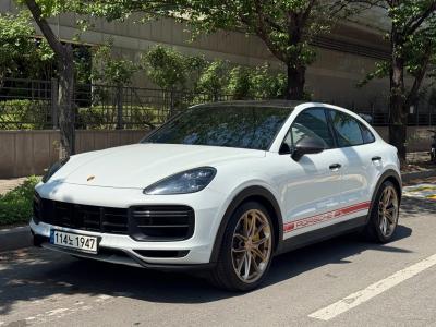 2022 Porsche Cayenne