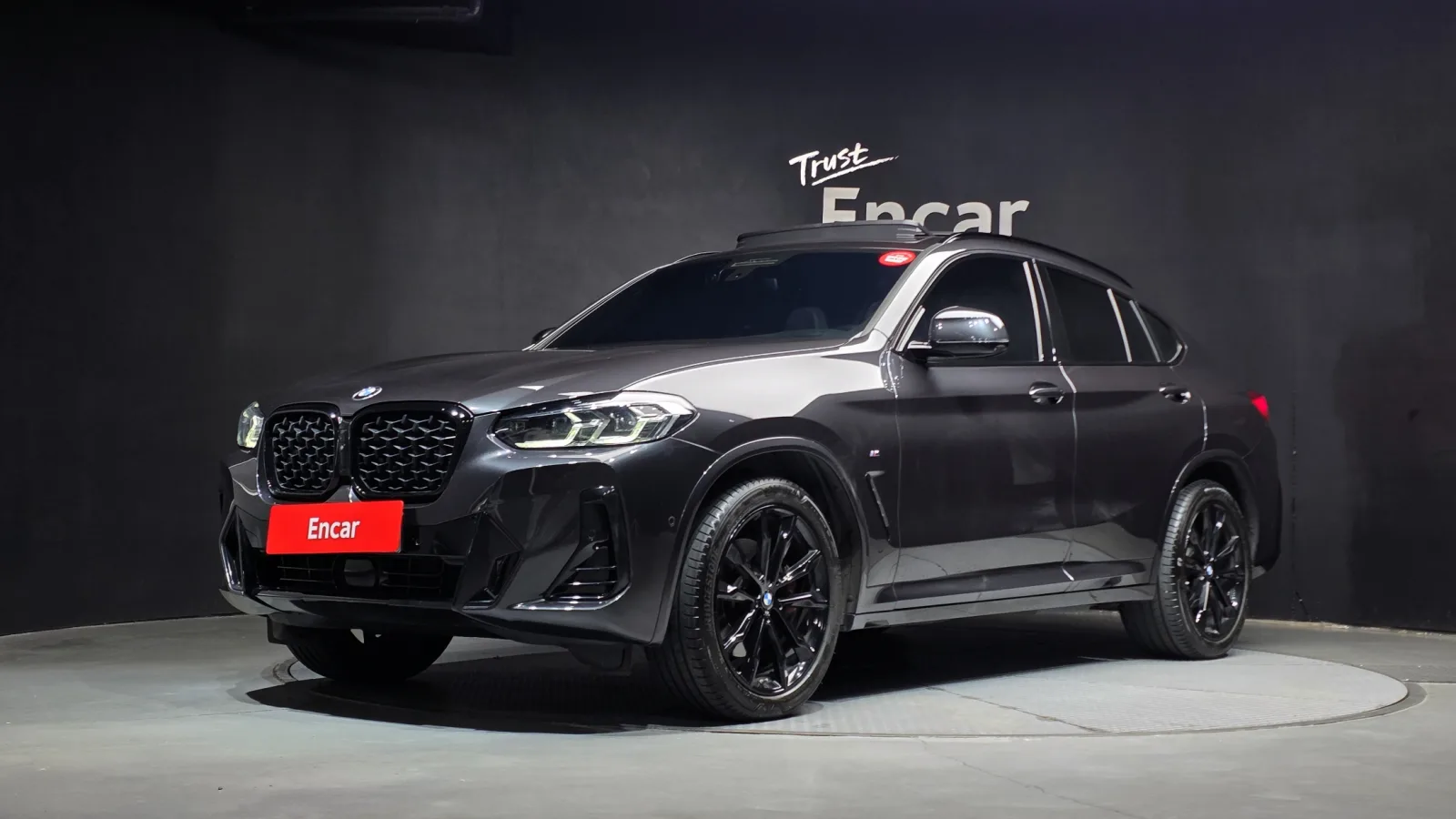 2025 BMW X4