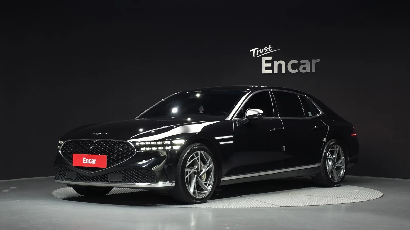 2022 Genesis G90