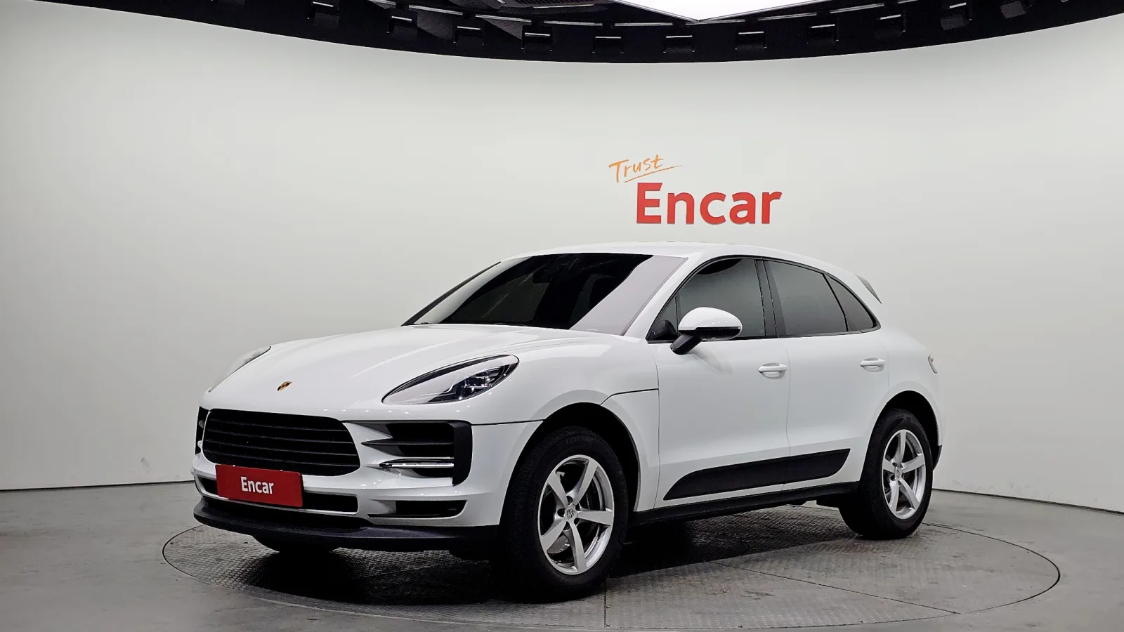 2020 Porsche Macan