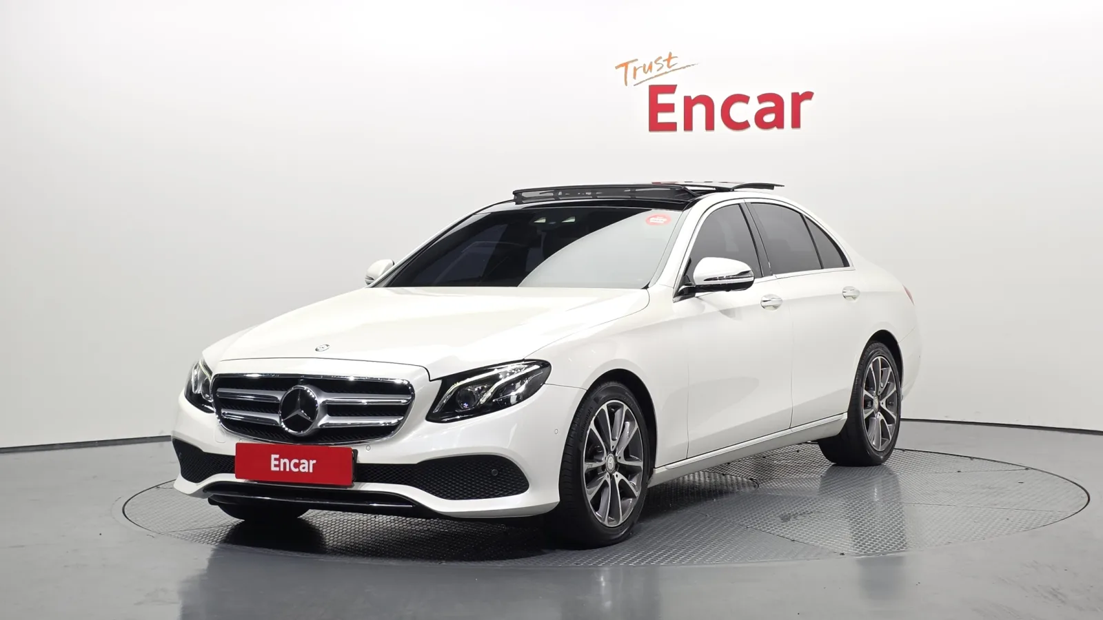 2017 Mercedes-Benz E-Class