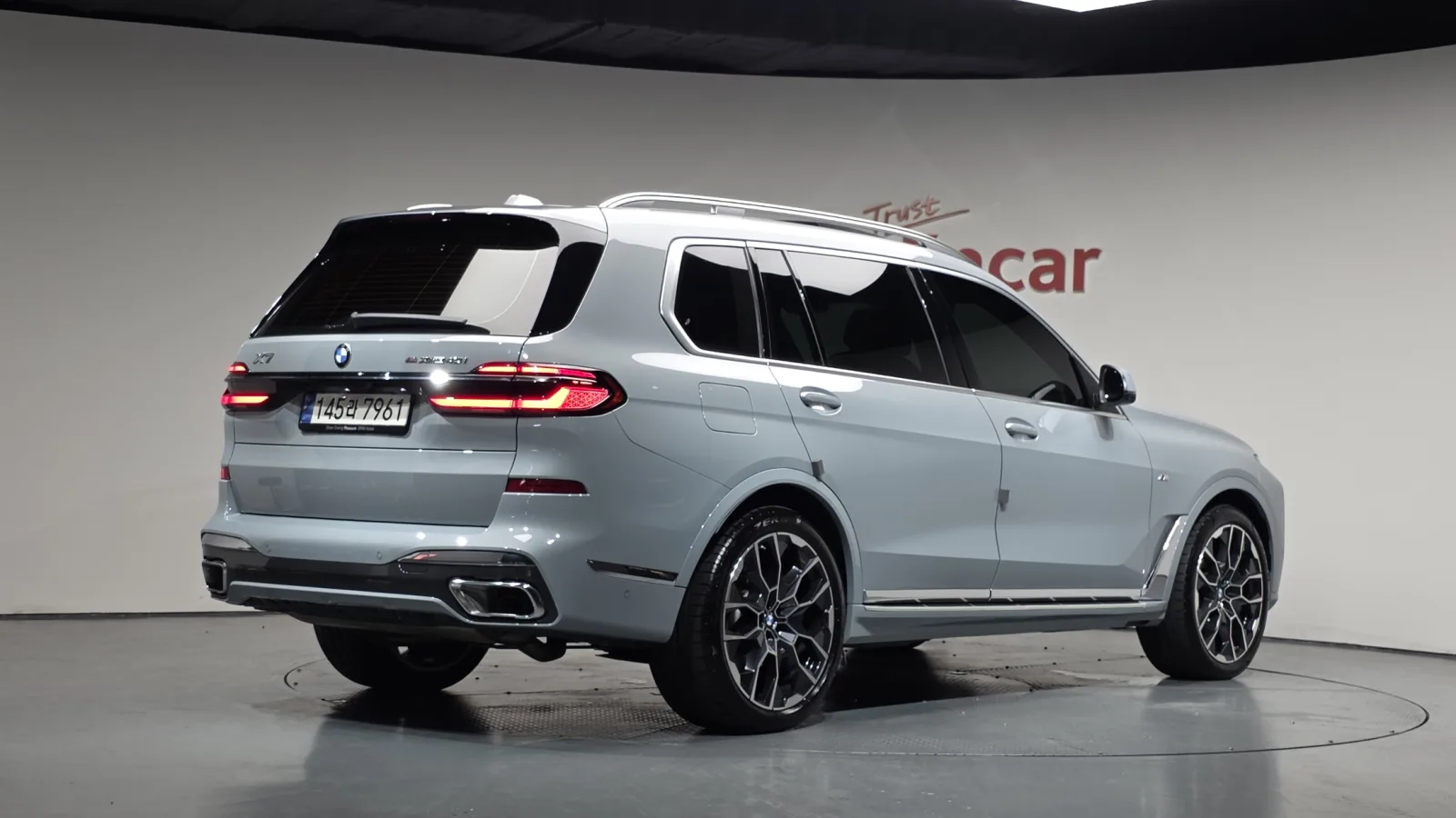 2024 BMW X7