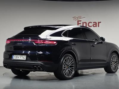 2021 Porsche Cayenne