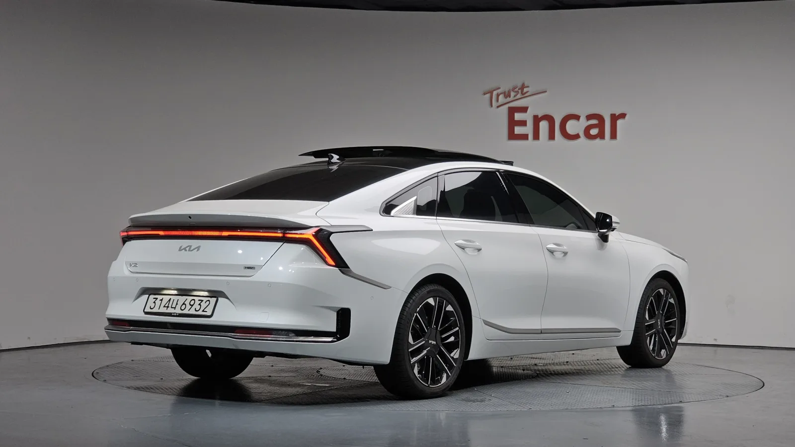 2026 Kia K8