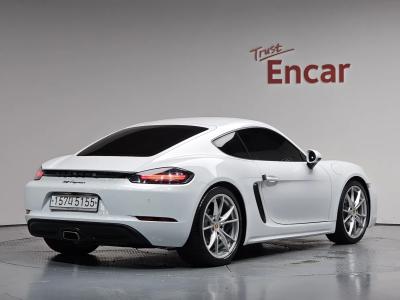 2020 Porsche 718