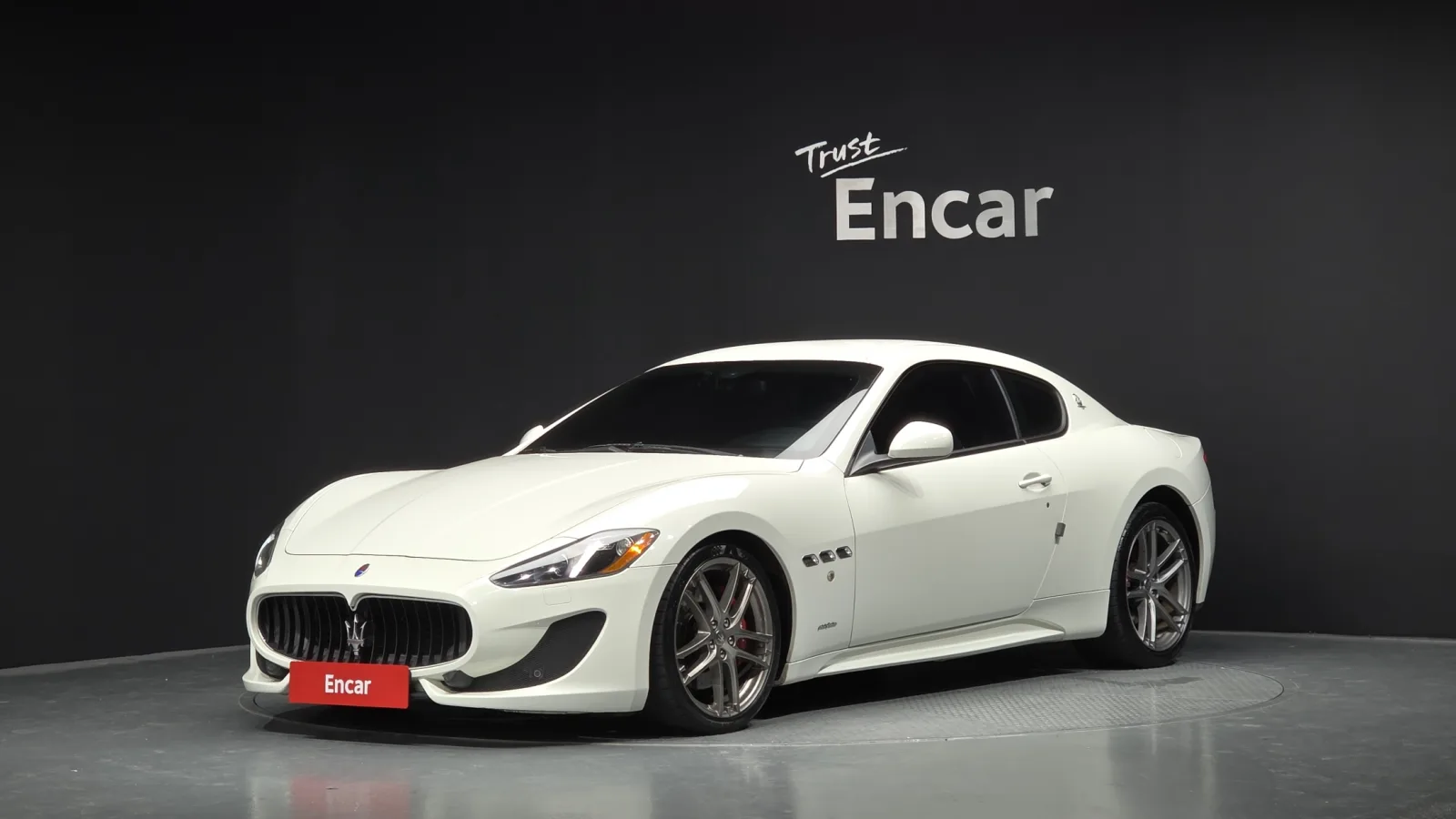 2016 Maserati GranTurismo