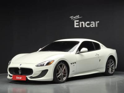 2016 Maserati GranTurismo