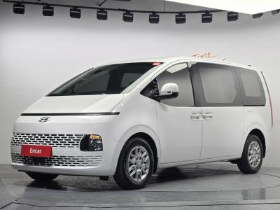 2023 Hyundai Staria