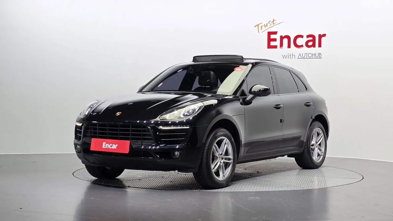 2015 Porsche Macan