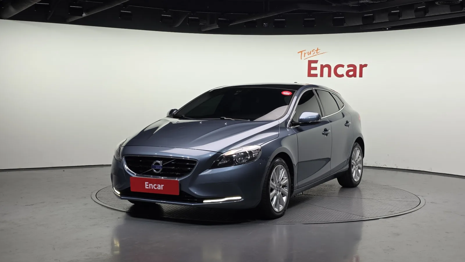 2014 Volvo V40