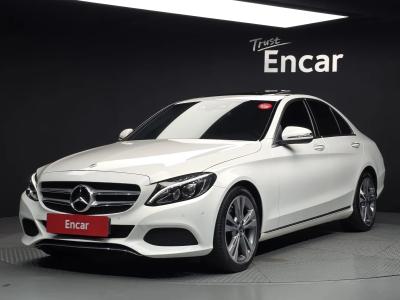 2017 Mercedes-Benz C-Class