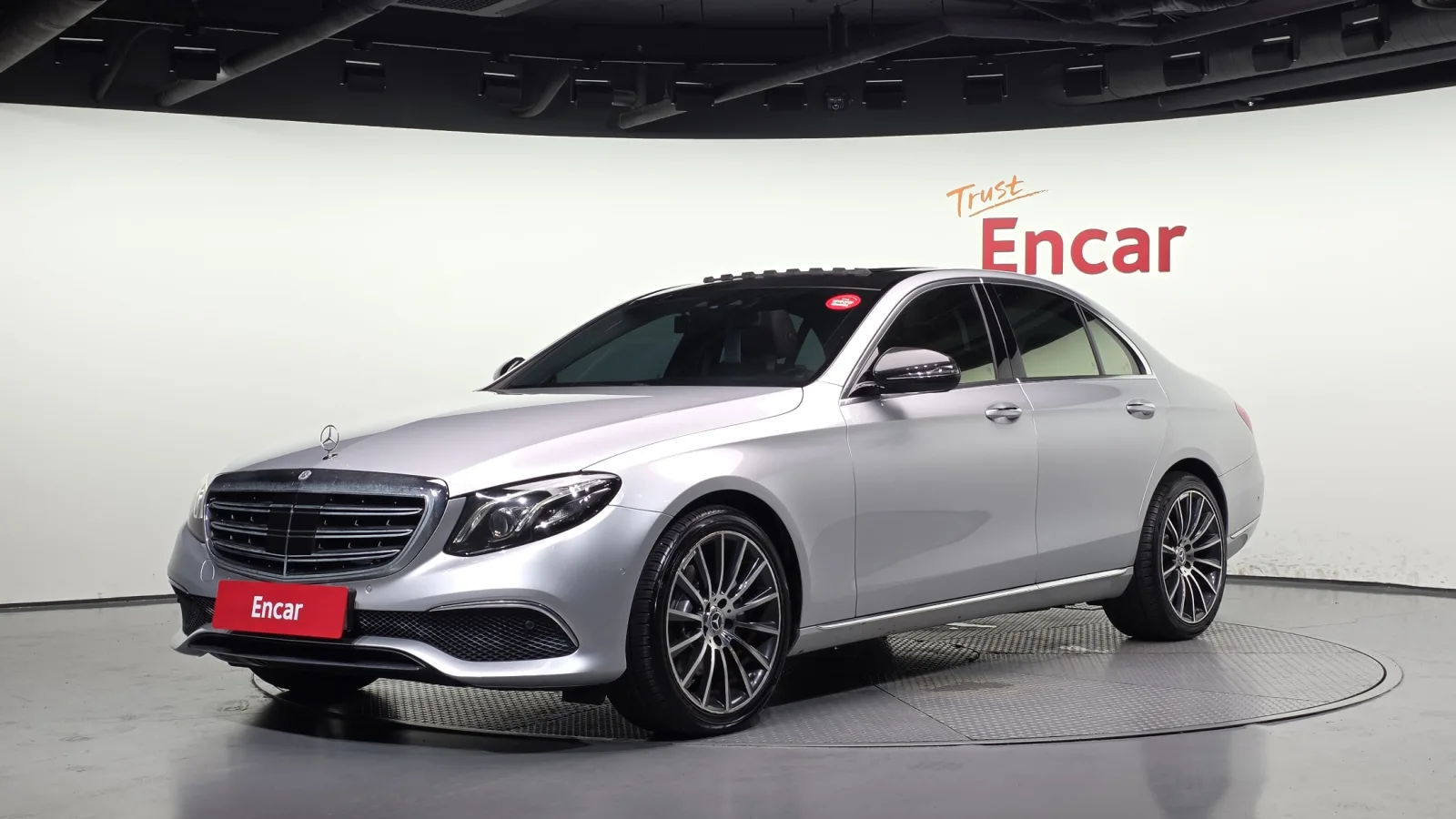2017 Mercedes-Benz E-Class