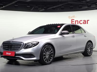 2017 Mercedes-Benz E-Class