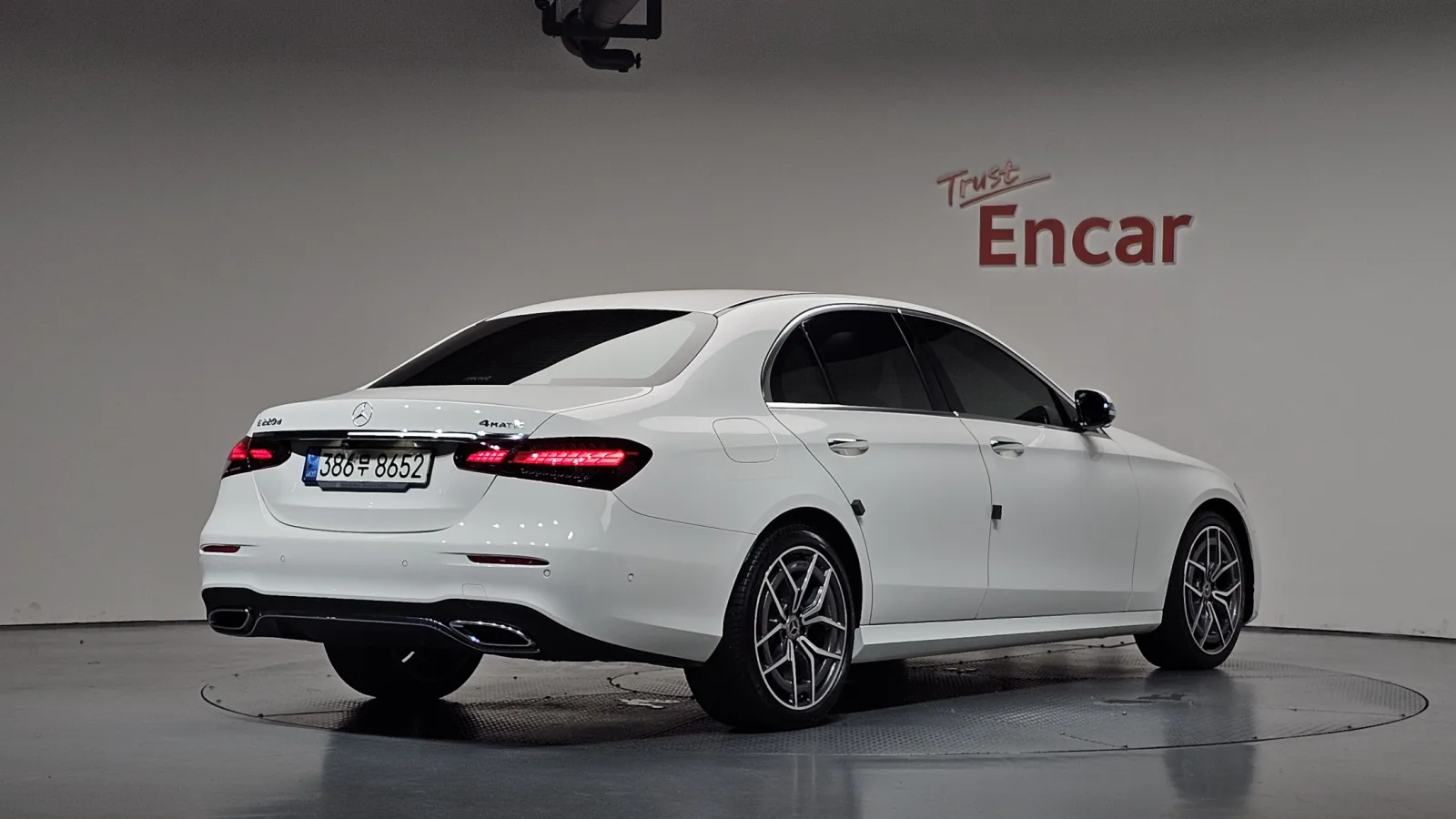 2021 Mercedes-Benz E-Class