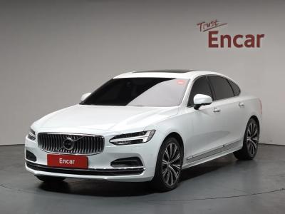 2021 Volvo S90