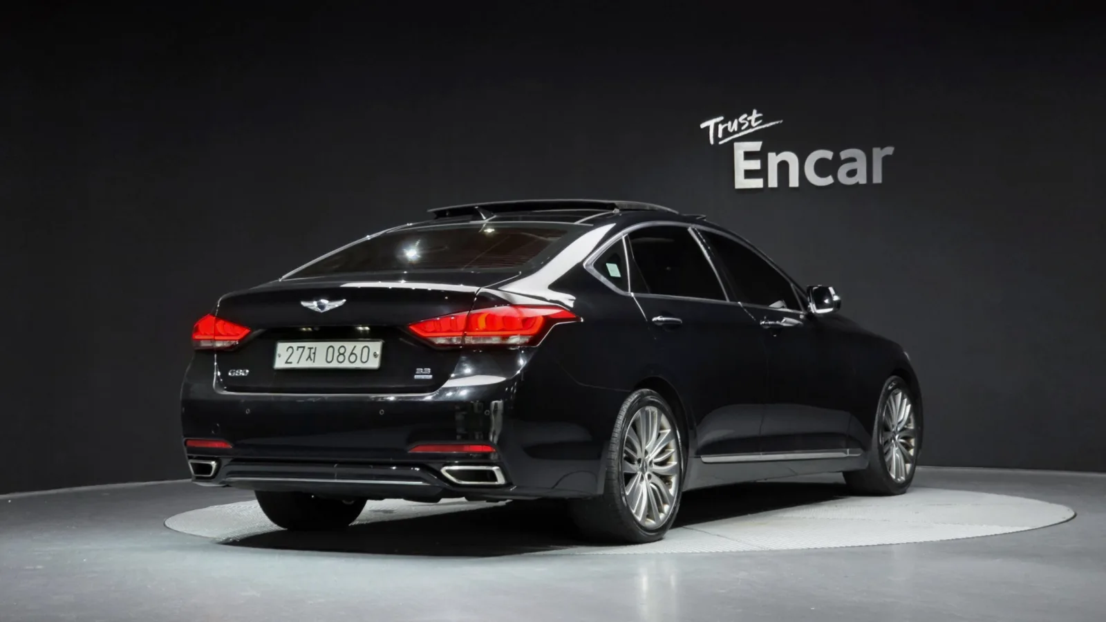 2017 Genesis G80
