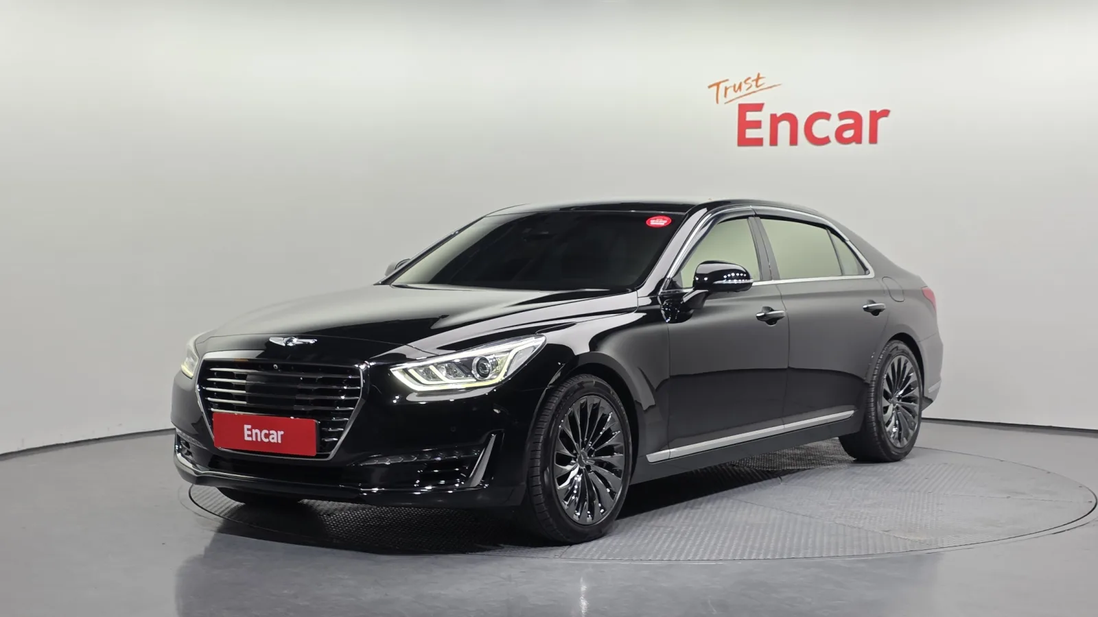 2016 Genesis EQ900