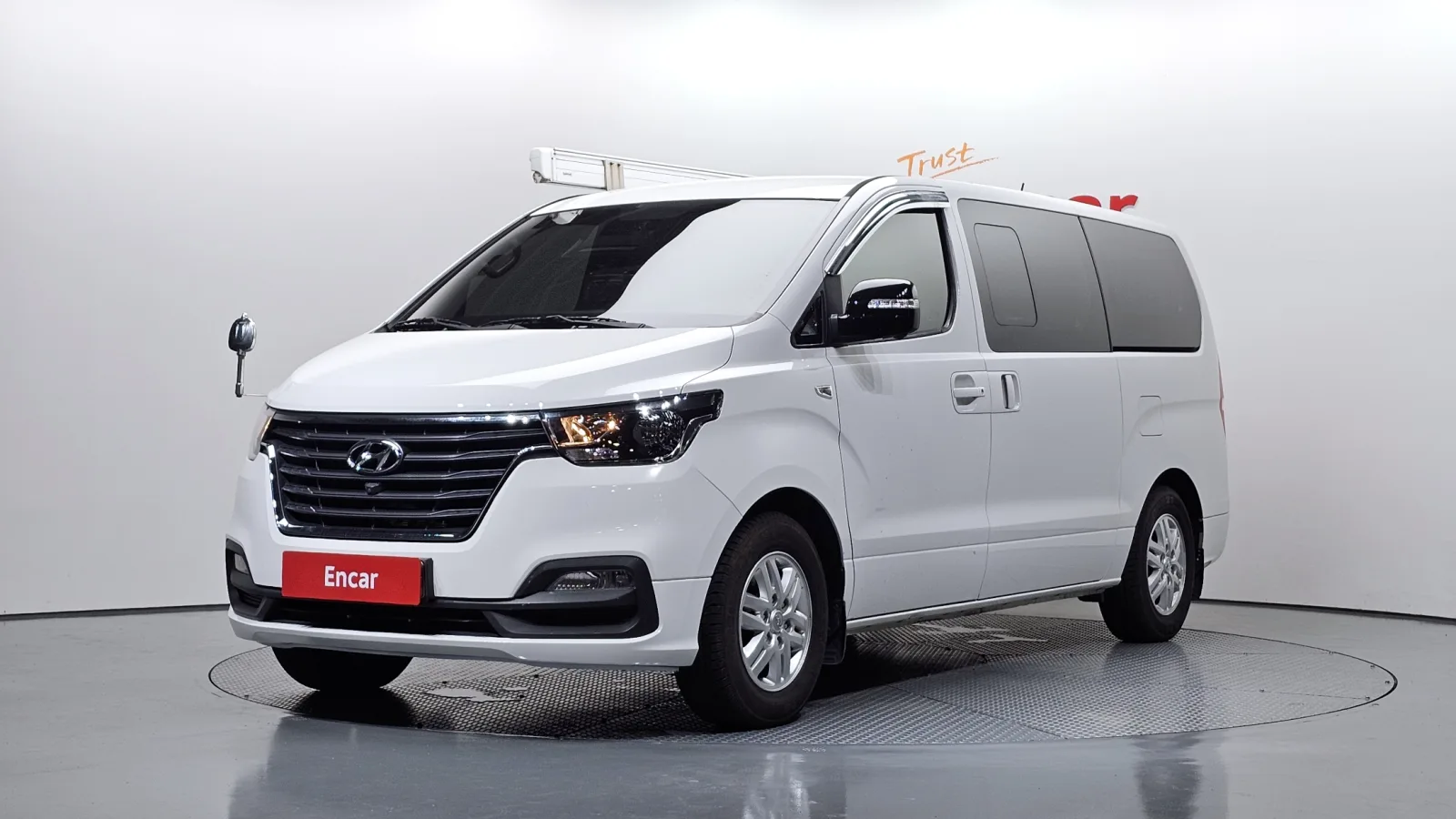 2020 Hyundai Starex