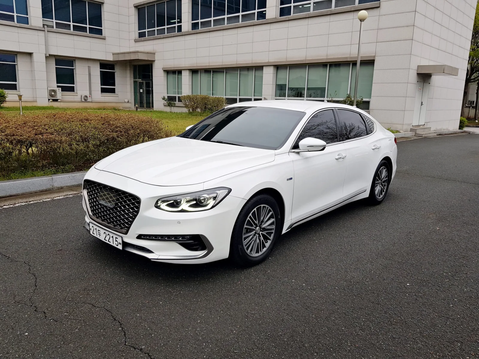2018 Hyundai Grandeur