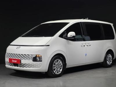 2023 Hyundai Staria