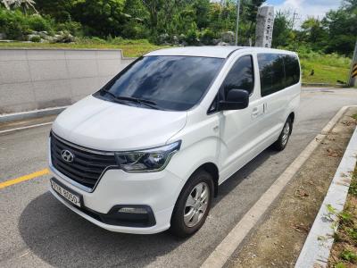 2018 Hyundai Starex