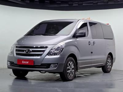 2018 Hyundai Starex