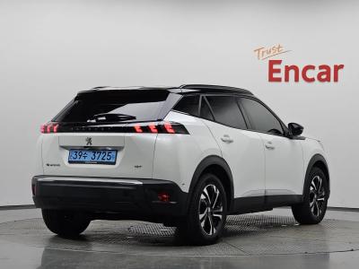 2023 Peugeot 2008