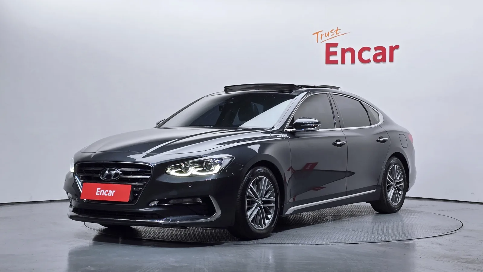 2018 Hyundai Grandeur