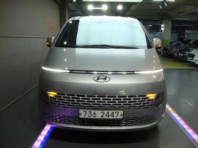 2022 Hyundai Staria