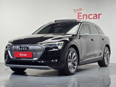 2022 Audi e-tron