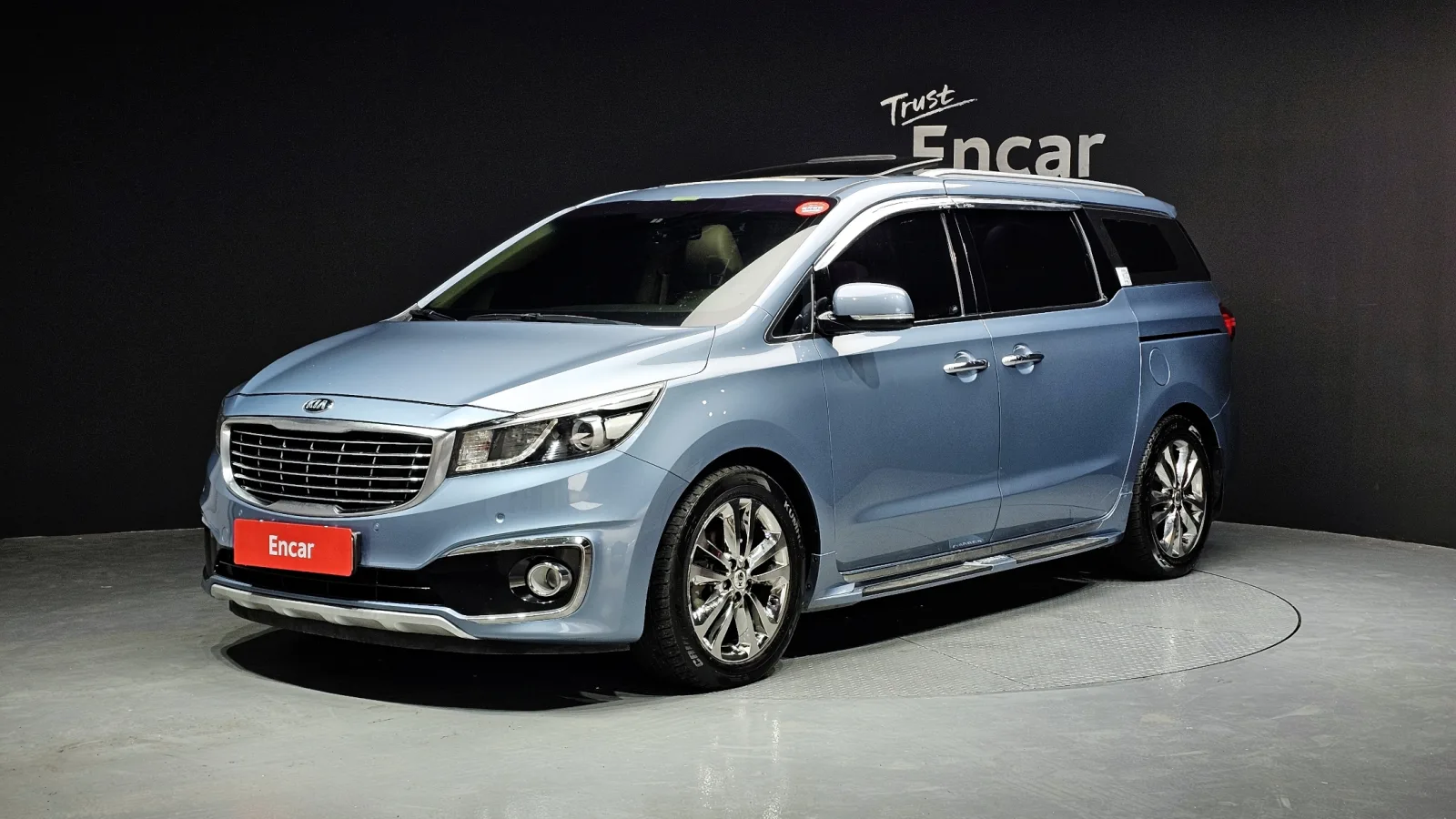 2016 Kia Carnival