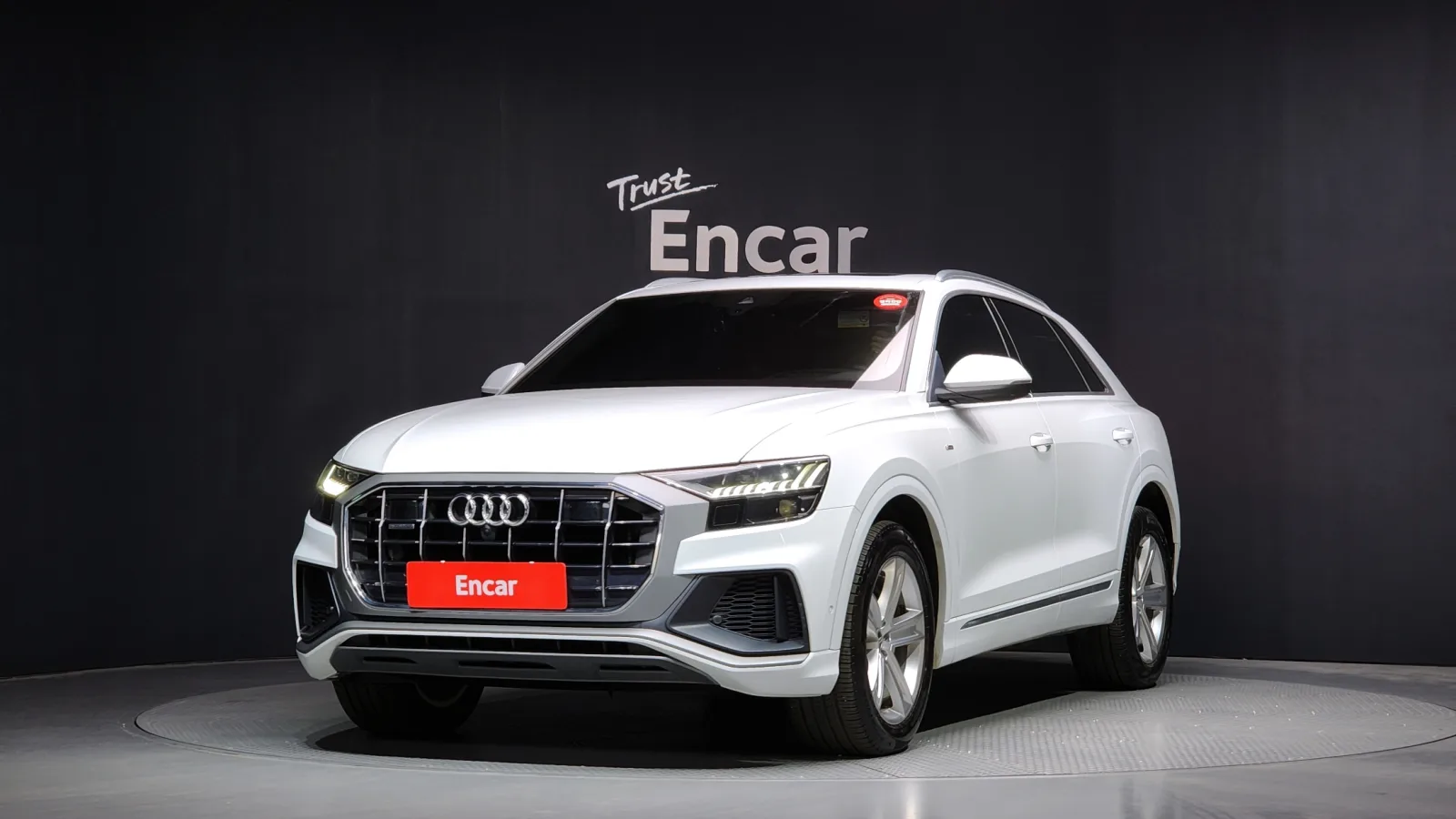 2020 Audi Q8