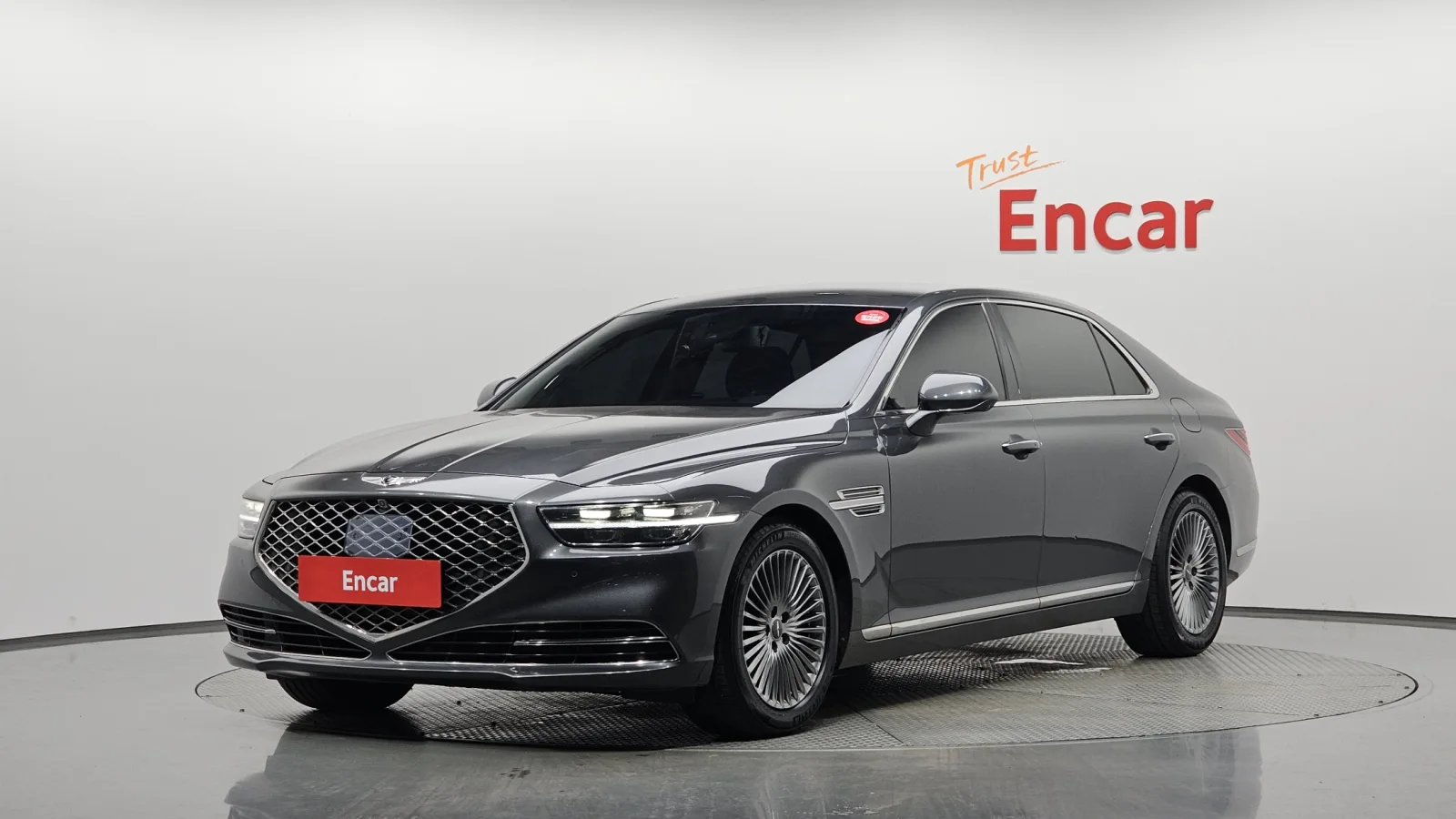 2019 Genesis G90