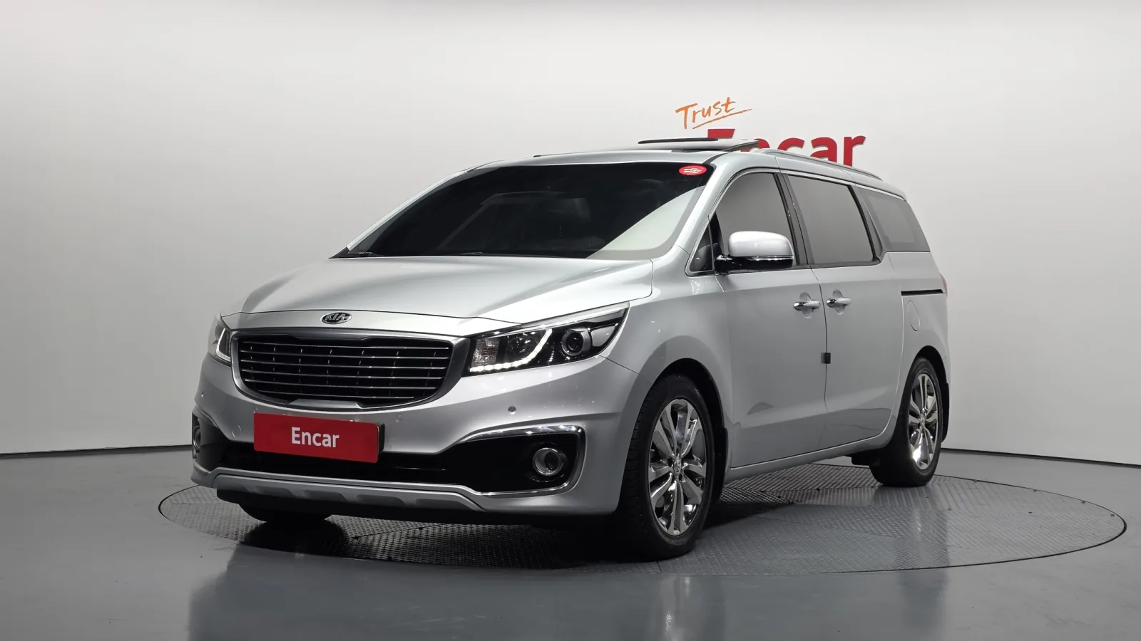 2016 Kia Carnival