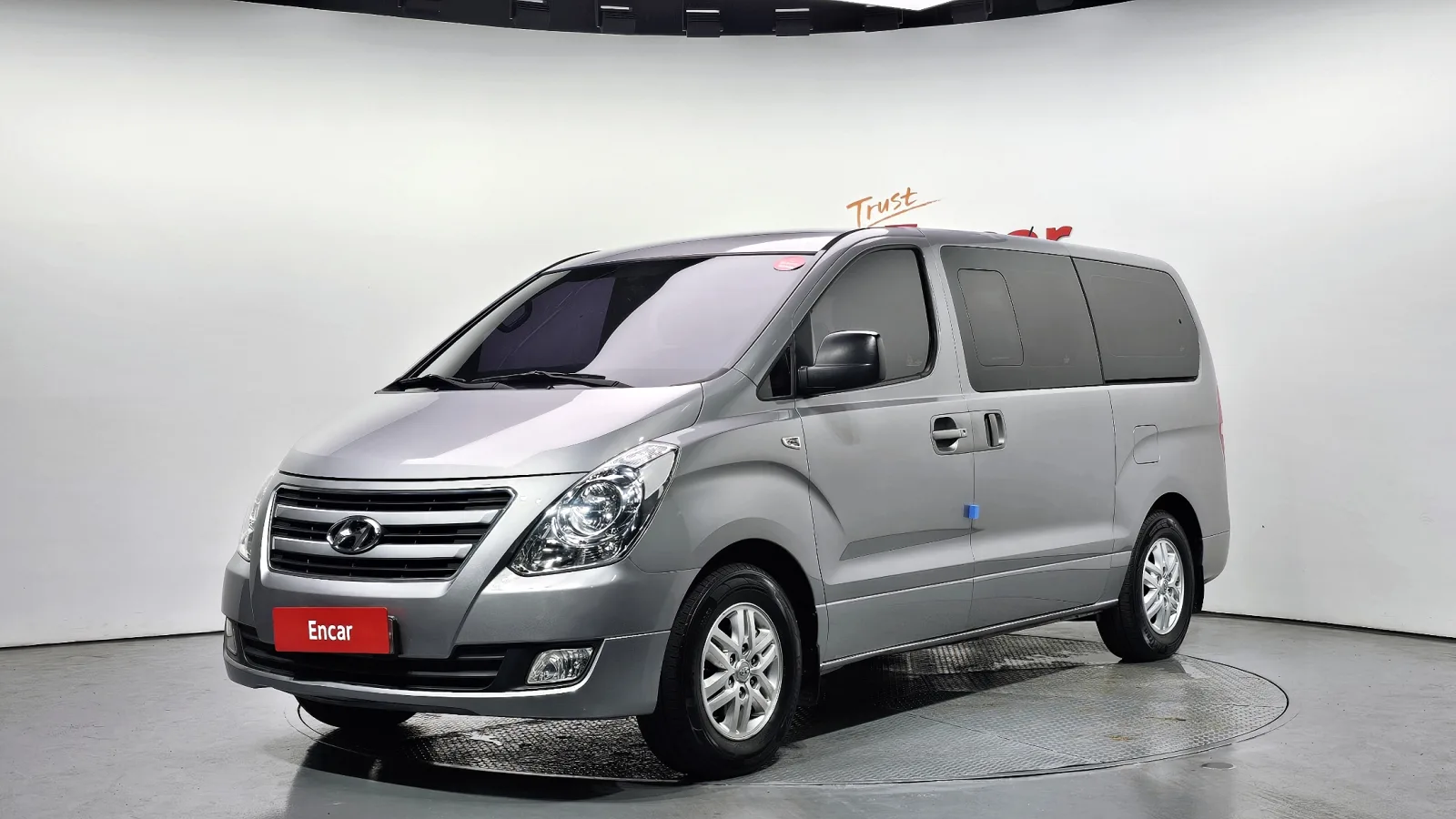 2017 Hyundai Starex