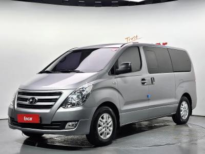 2017 Hyundai Starex