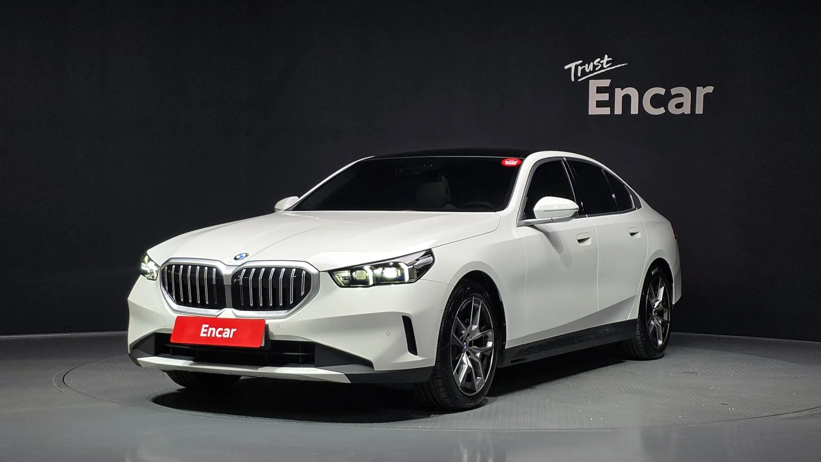 2025 BMW 5-Series
