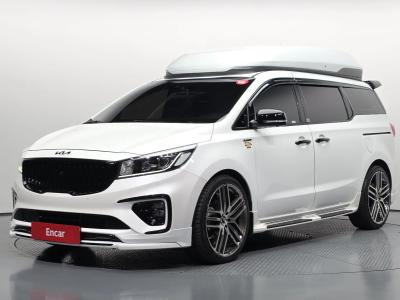 2017 Kia Carnival