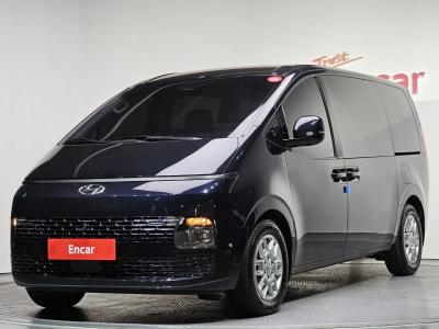 2023 Hyundai Staria