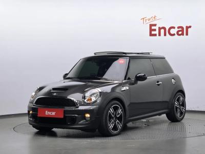 2012 MINI Cooper