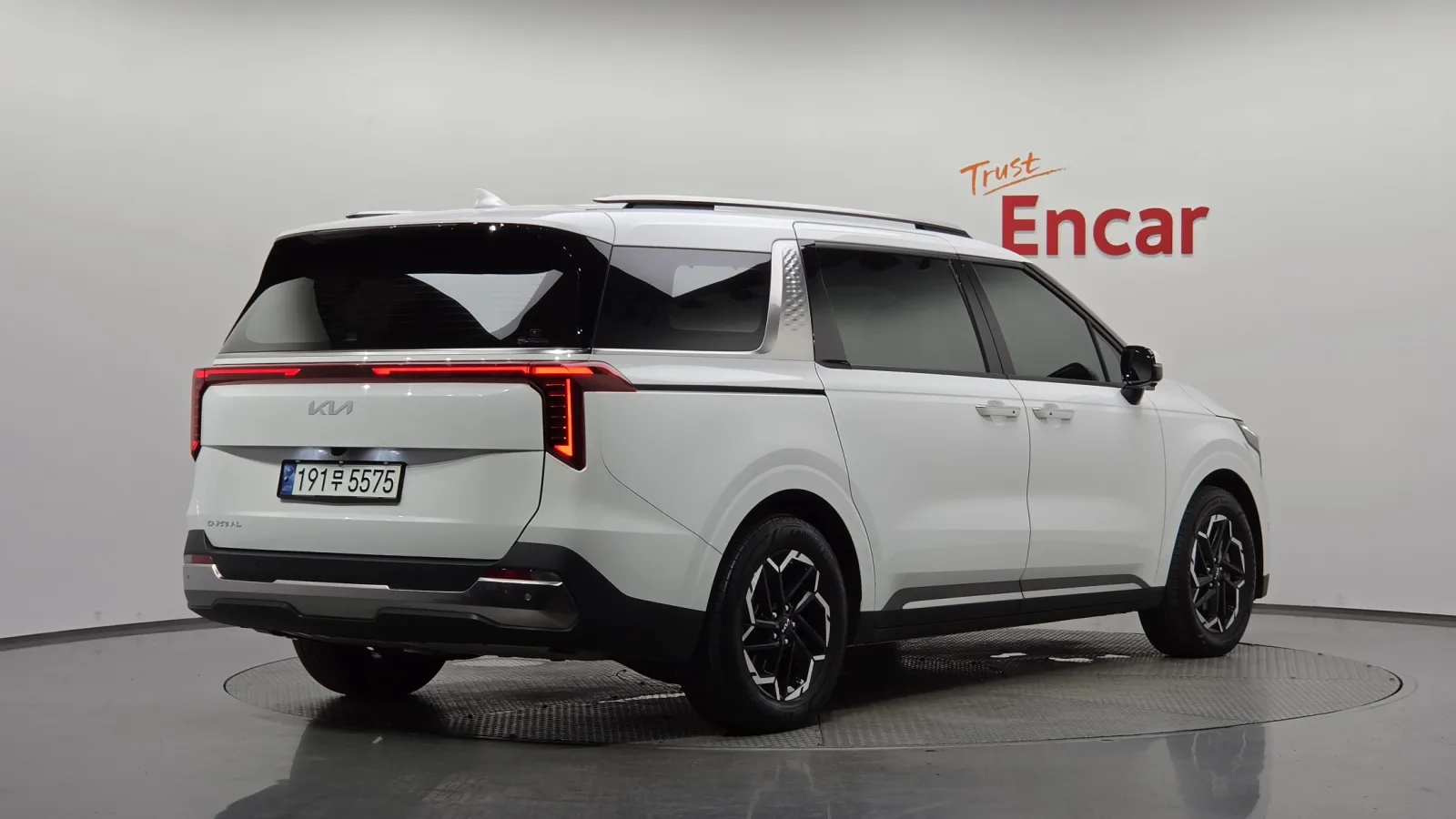 2024 Kia Carnival