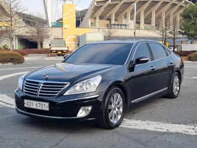 2010 Hyundai Equus