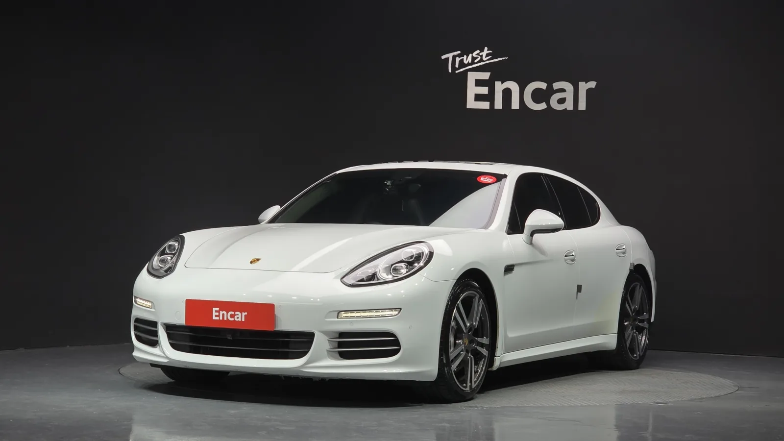 2016 Porsche Panamera