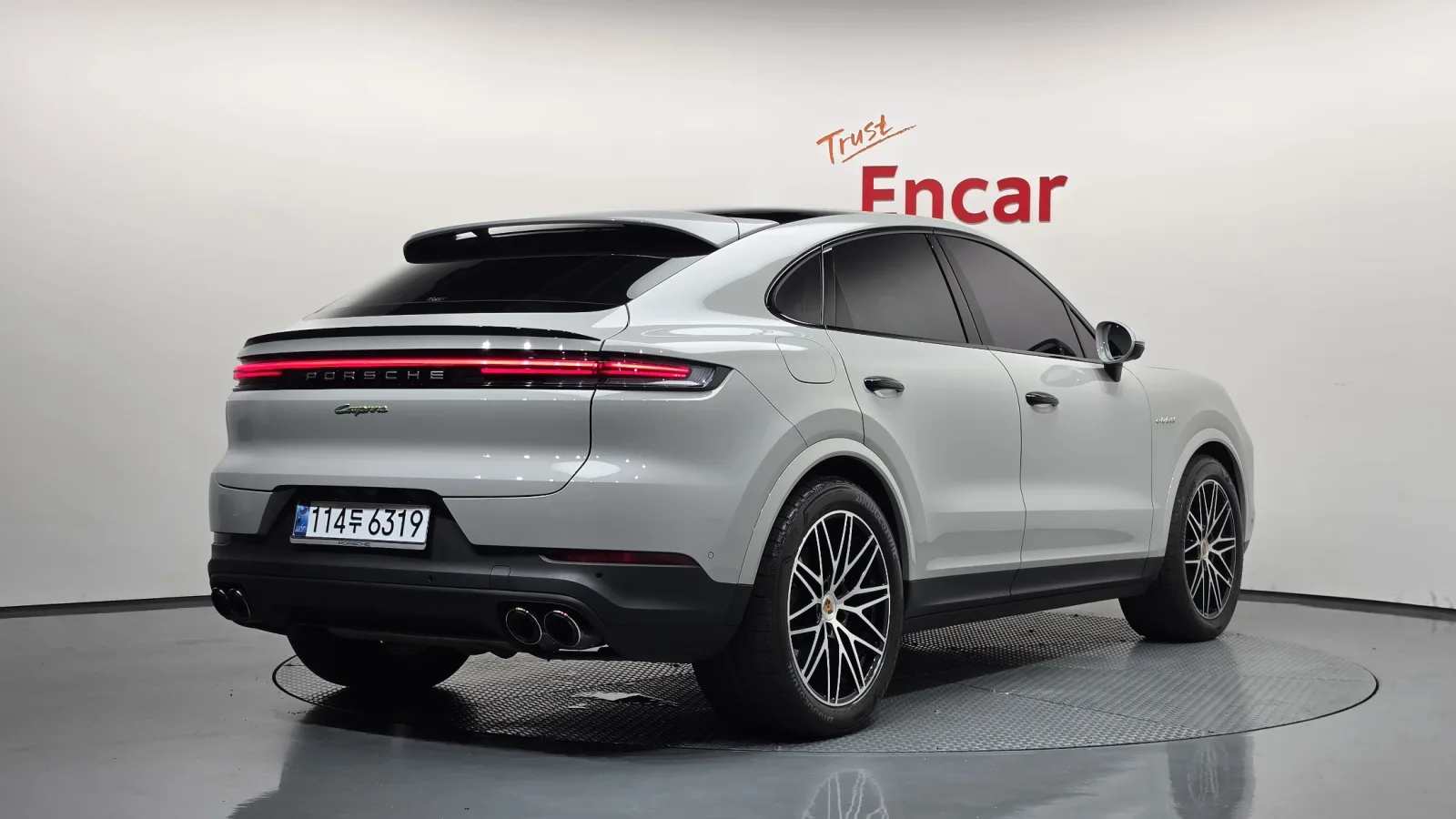 2025 Porsche Cayenne